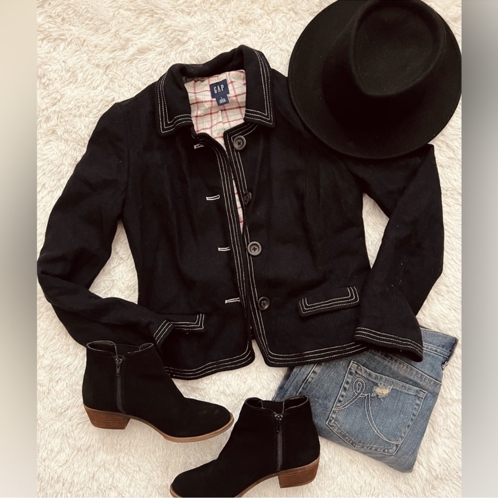 GAP Women's Black Jacket